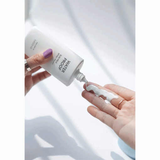 ضد آفتاب ضد آب شیری میشا All around Safe Block Waterproof Sun Milk Missha